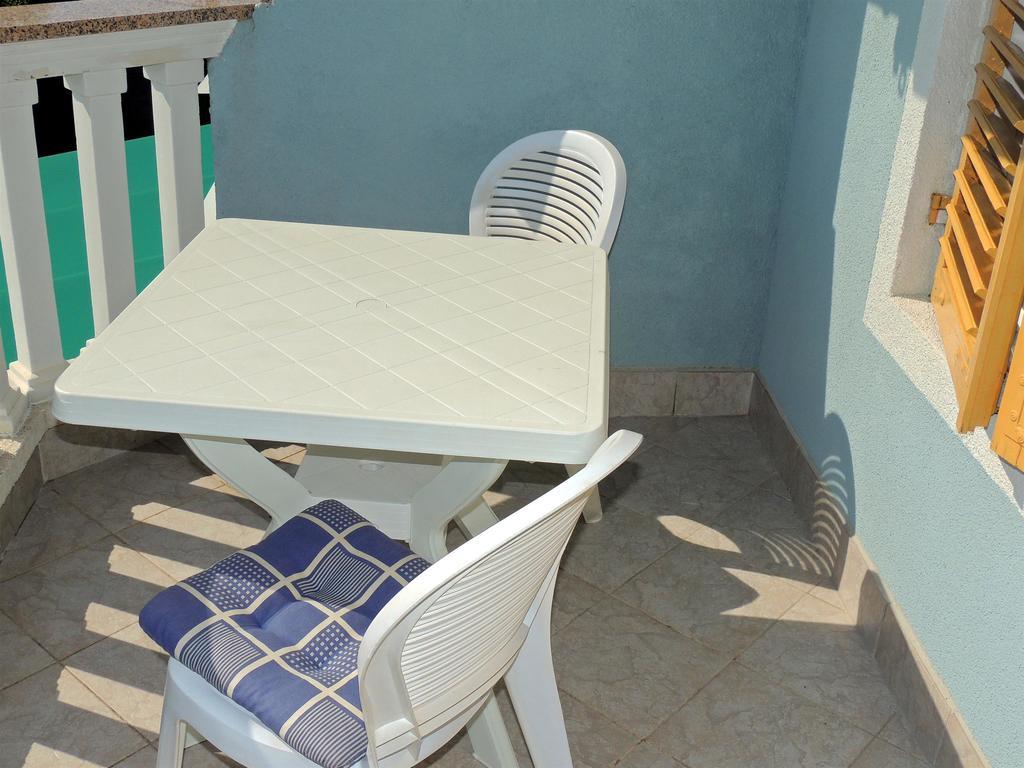 Apartments Zlatko Krk Town Kültér fotó